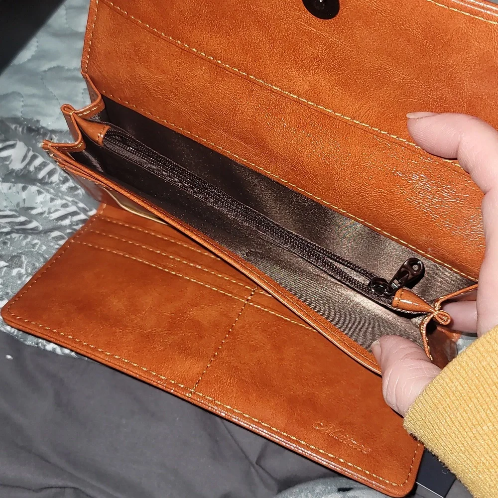 Wallet - Picture 5 of 7
